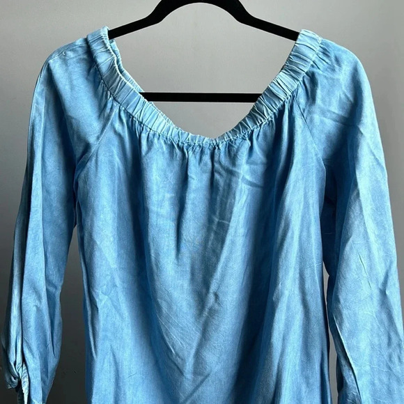 Style Envy Off the Shoulder Shirt | Chambray Shirt | Off the Shoulder | - Picture 2 of 7